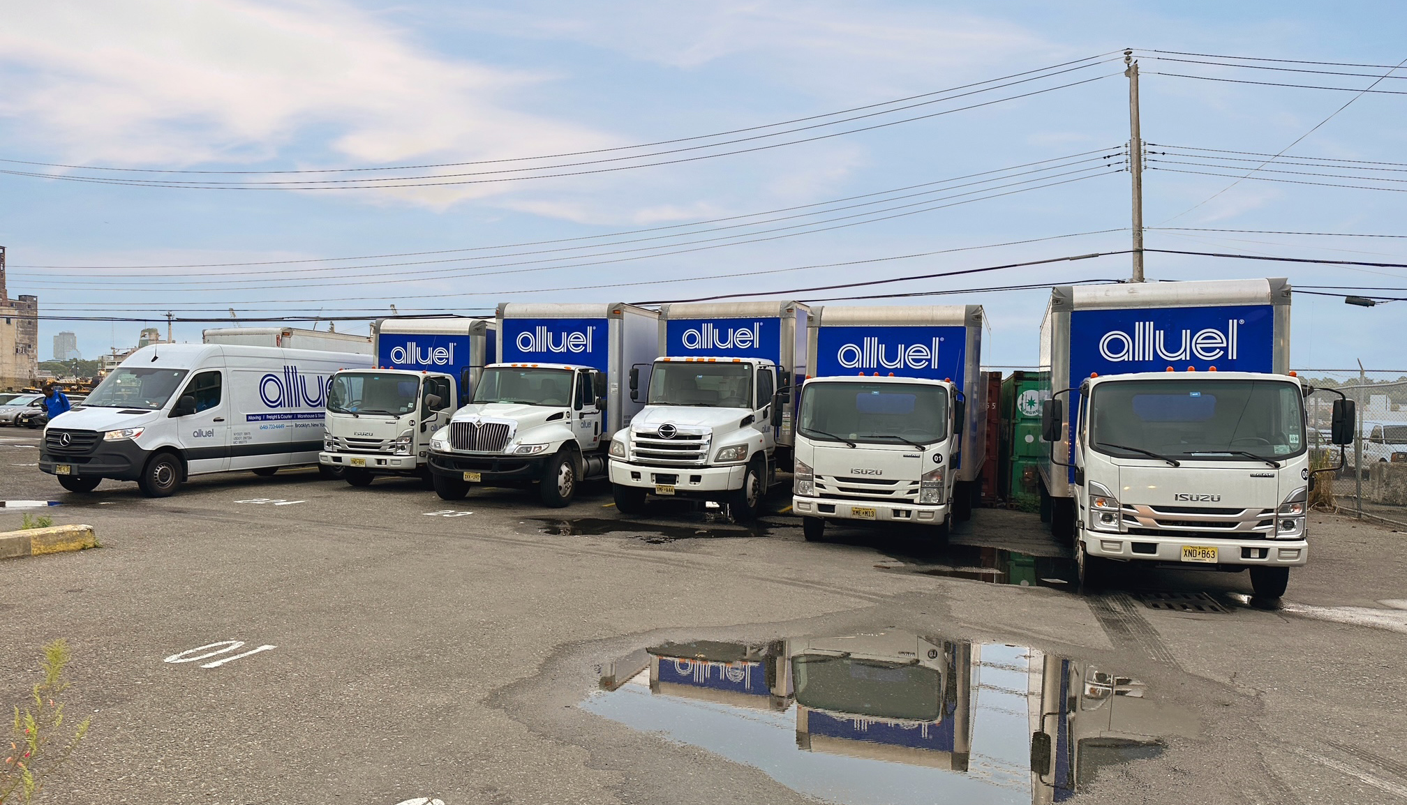 Alluel-trucks